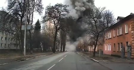 Potężna eksplozja w Czernihowie. Przypadkiem nagrana kamerą samochodową