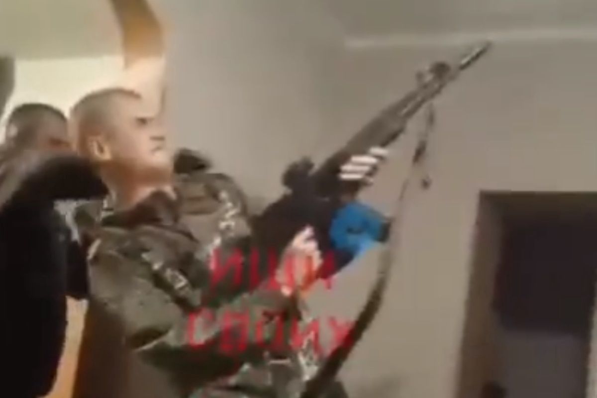 Wdarli się do ukraińskiego domu. Skandaliczne nagranie