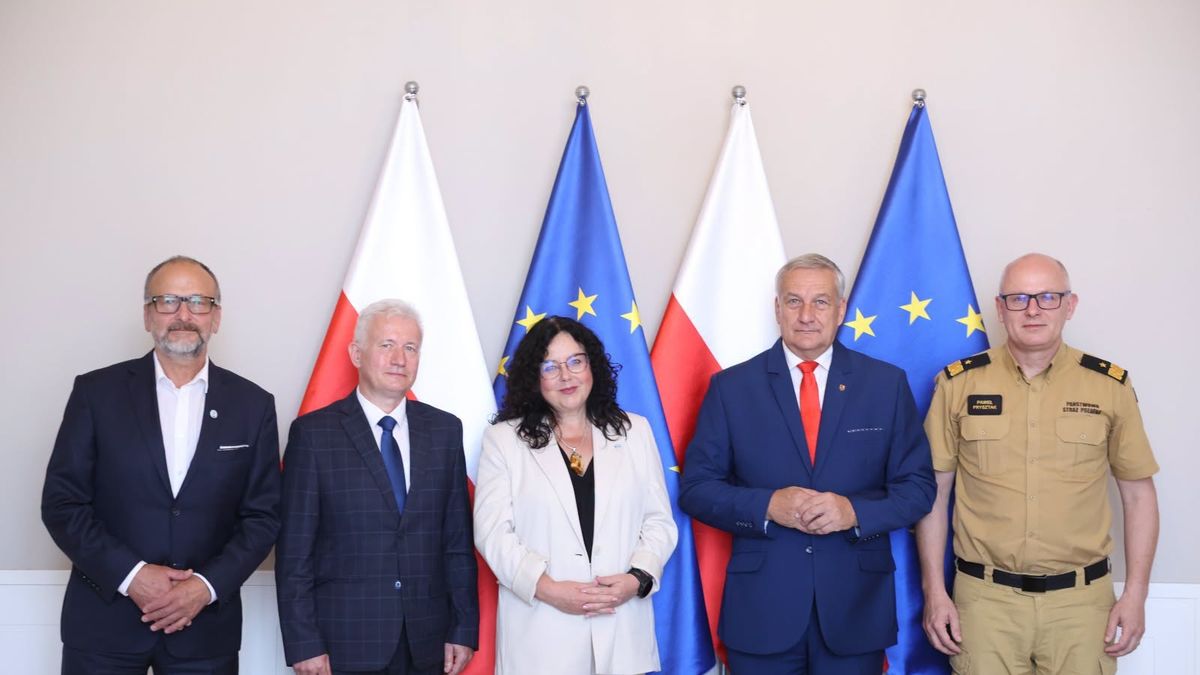 Kolejne straże z naszego regionu otrzymają nowe samochody