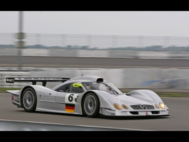 Mercedes-Benz CLR fot.46