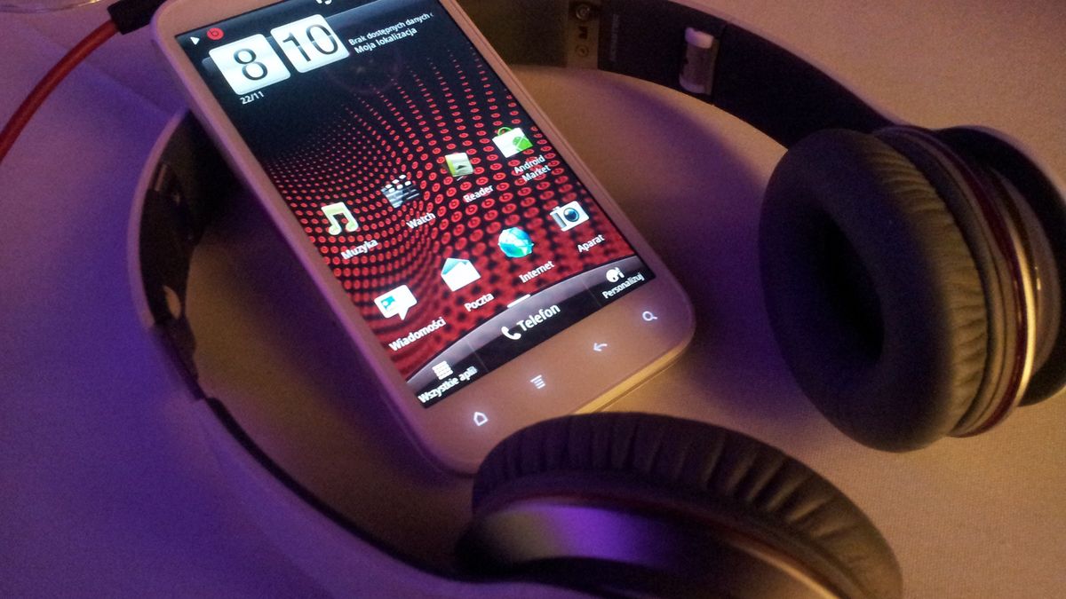 HTC Sensation XL - mit zbyt niskiej rozdzielczości obalony 1