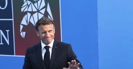 Bonus za naprawę butów i odzieży. Nowy pomysł we Francji