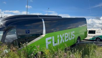 Litwa. Autobus Warszawa–Tallin wpadł do rowu. Są ranni