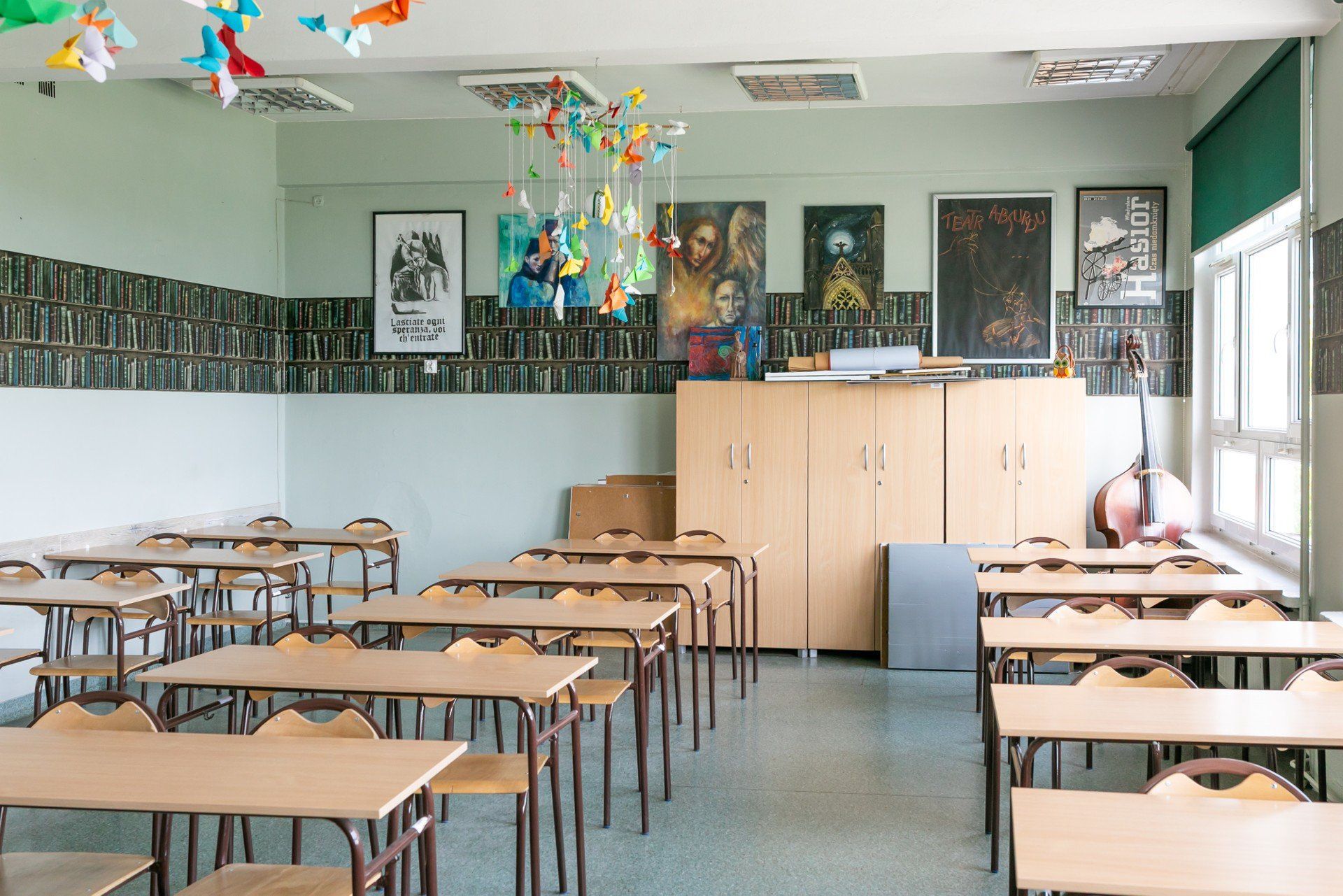 Tak prezentują się wnętrza V LO im. Ignacego Jana Paderewskiego w Bydgoszczy.