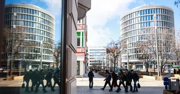 Poznań: Kosztowny łuk tramwajowy w centrum. Zapłaciliśmy za niego 6,8 mln zł. "Urzędnicy nie chcieli uznać naszych racji"