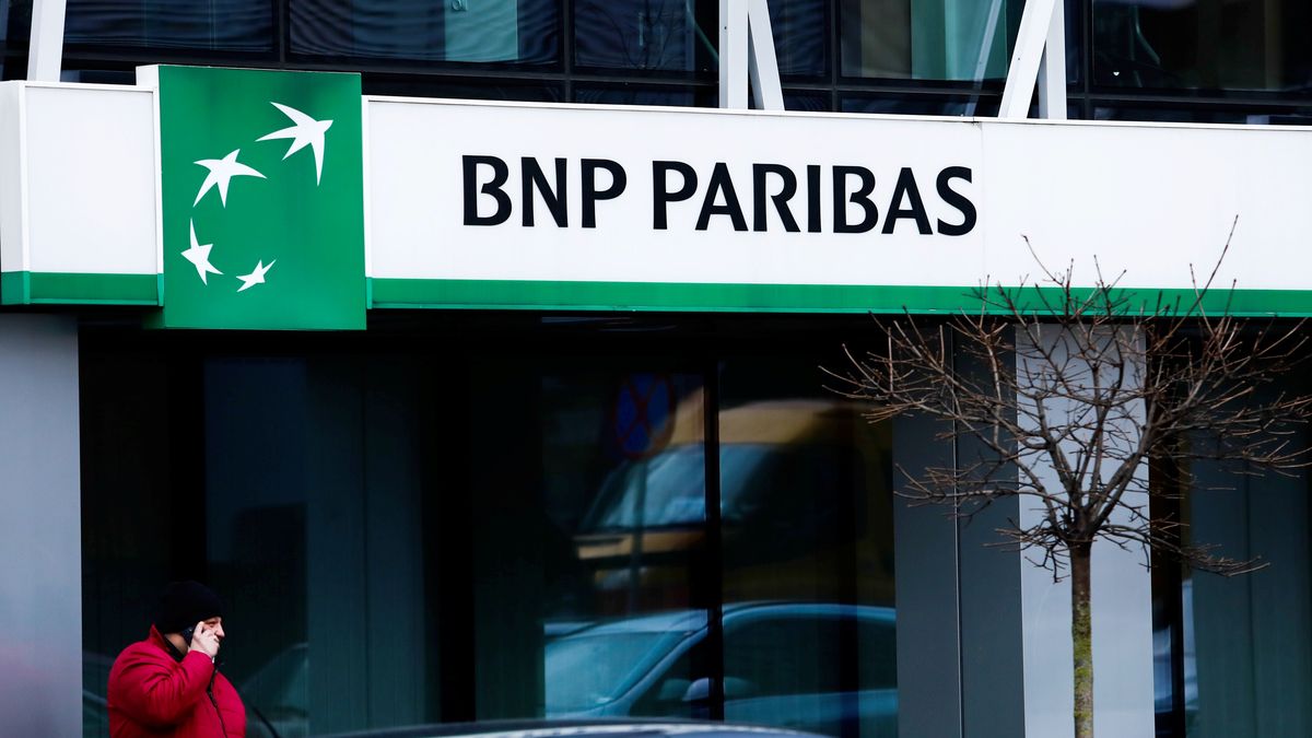 BNP Paribas logo is seen at a office building in Krakow Poland on February 7, 2022. (Photo by Jakub Porzycki/NurPhoto via Getty Images)