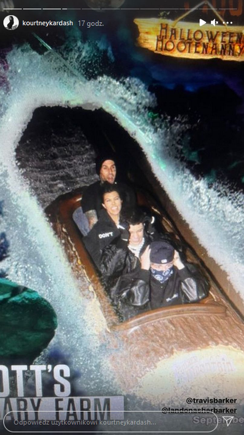 Kourtney Kardashian i Travis Barker w parku rozrywki