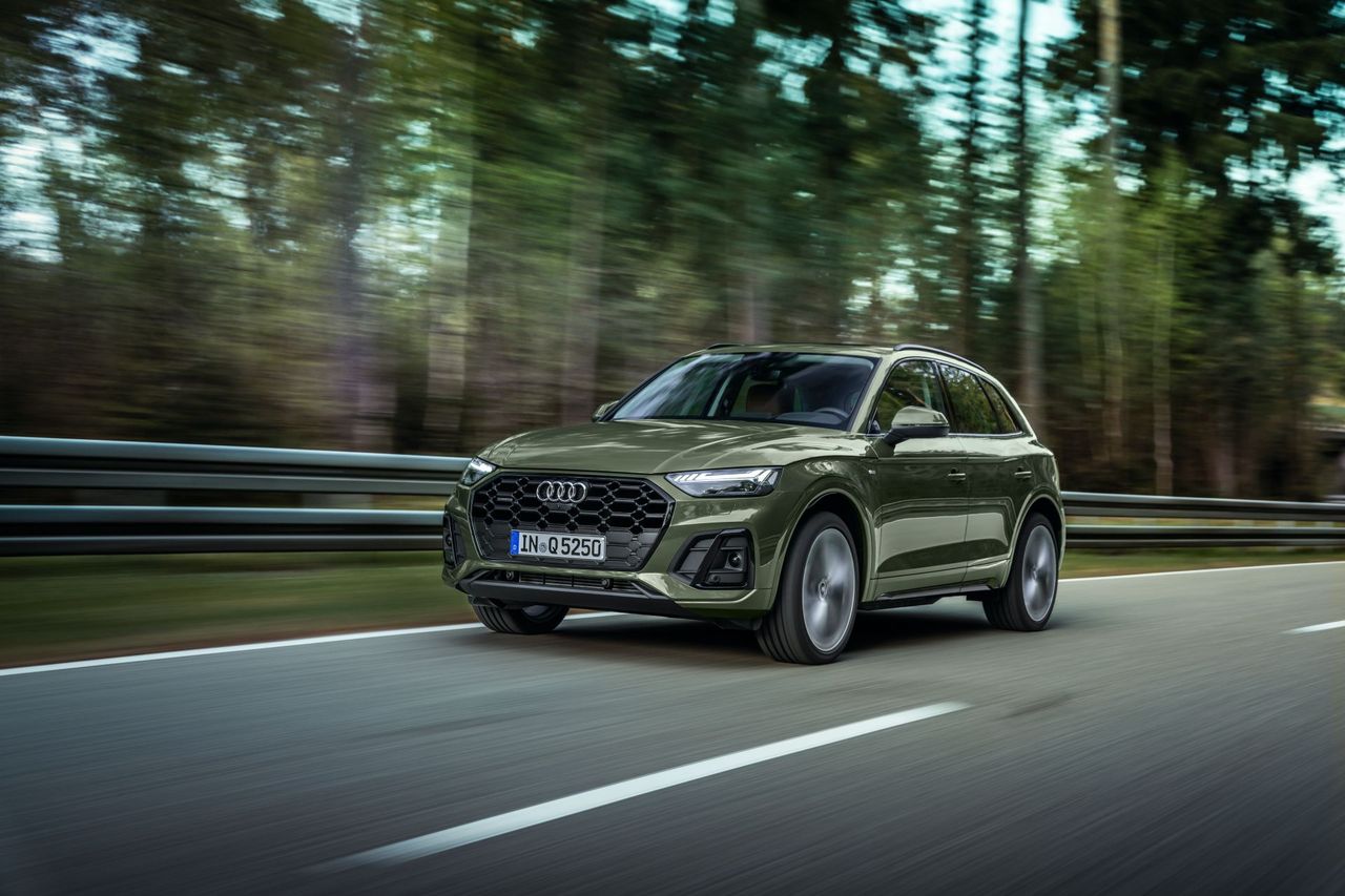 Audi Q5 po faceliftingu. Nowy wygląd i miękkie hybrydy