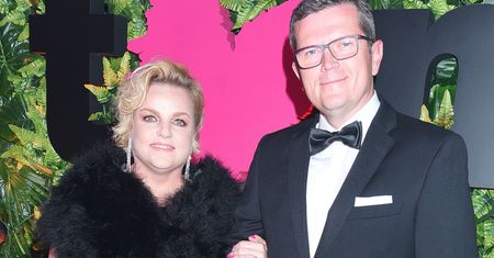 Marcin Bosacki zostawił żonę i czwórkę dzieci. Internauci zaatakowali