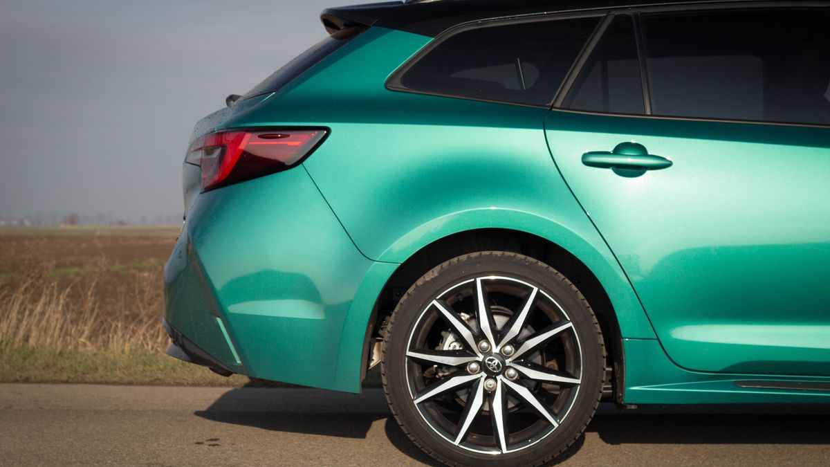 Toyota Corolla TS 2.0 Hybrid GR Sport