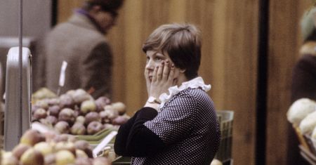 Największe absurdy PRL-u. Już 3. pytanie pokona niemal wszystkich