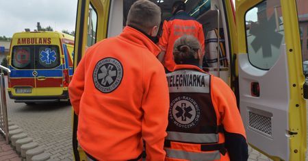 Upokorzenie na SOR. "Leżał nago, bez przykrycia wiele godzin"