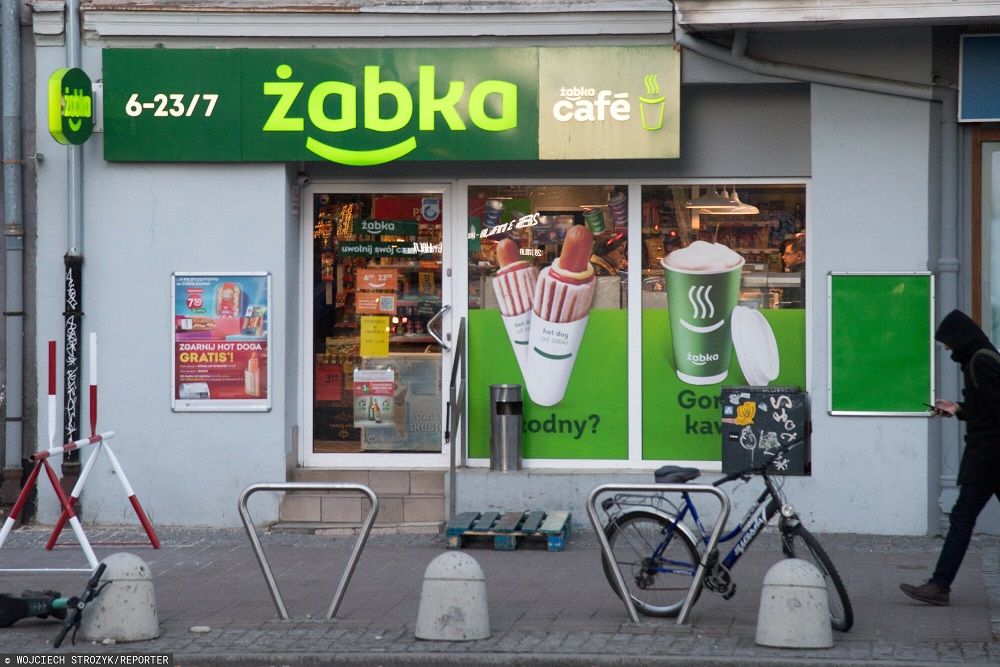 Żabka wycofuje popularny produkt. "Może być niebezpieczny dla zdrowia"