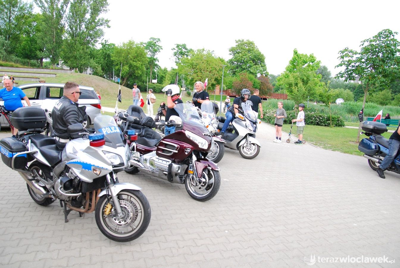 Piknik charytatywny dla Arturka na Słodowie