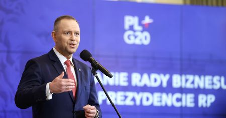 Karol Nawrocki odtajnia aneks do raportu z likwidacji WSI