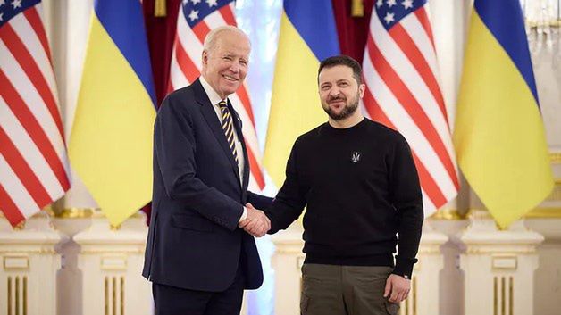 Joe Biden i Wołodymyr Zełenski w Kijowie