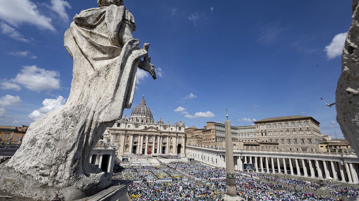 Do Rzymu pielgrzymują tysiące 
