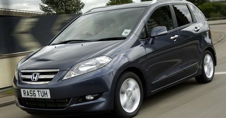 Początek końca Hondy FR-V?