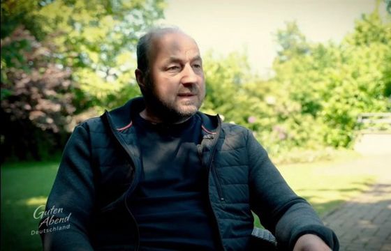 Niekodowana stacja zakończy nadawanie satelitarne i skupi się na VOD