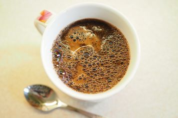 Ile kaw dziennie można wypić? Ekspertka szczegółowo wyjaśnia