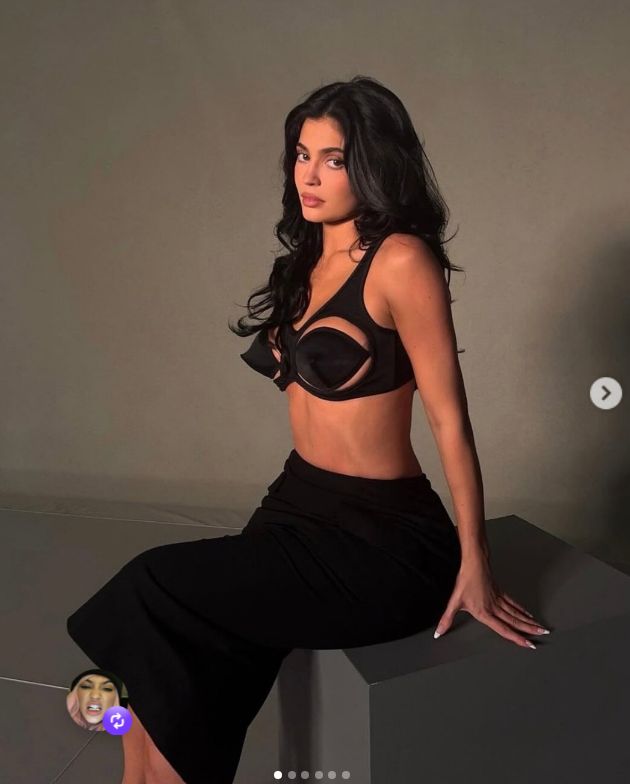 Kylie Jenner w dziwnej stylizacji