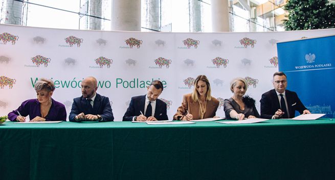 Województwo podlaskie razem z fundacją Anji Rubik walczy z wirusem HPV