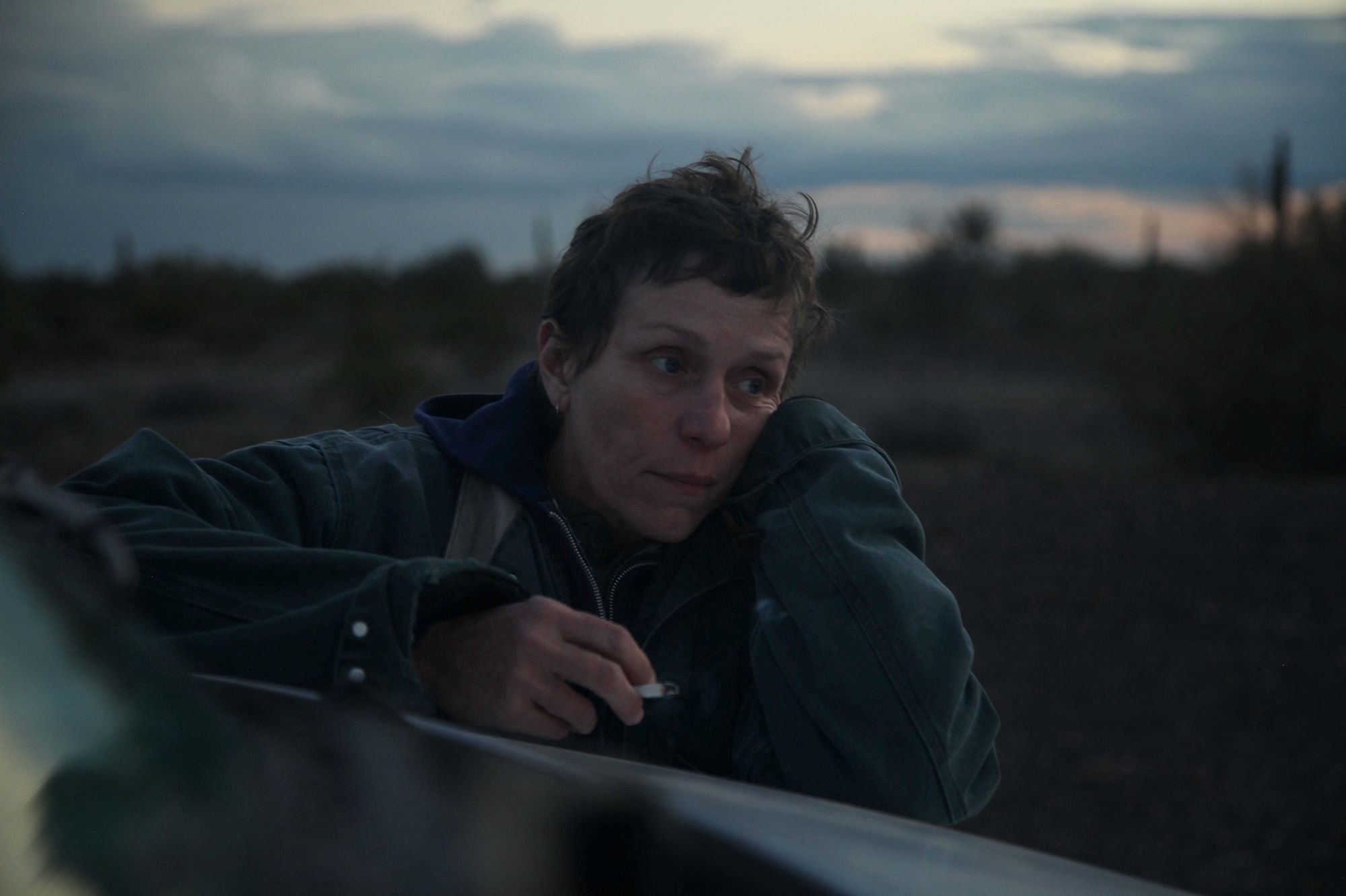 Frances McDormand w filmie "Nomadland"