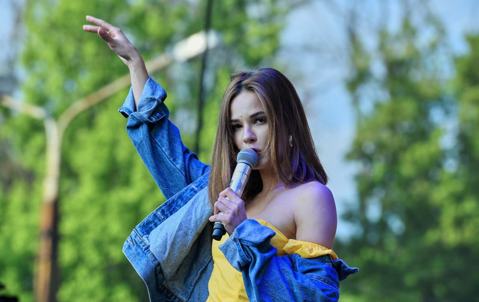 Natalia Szroeder, prywatnie dziewczyna Quebonafide