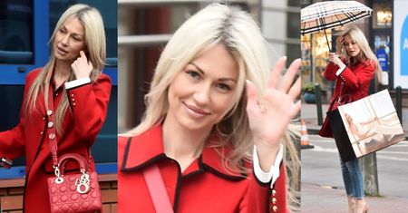 Magdalena Ogórek z torebką za 15 TYSIĘCY ZŁOTYCH buszuje po sklepach, po czym wsiada do wartego ćwierć miliona BMW (ZDJĘCIA)