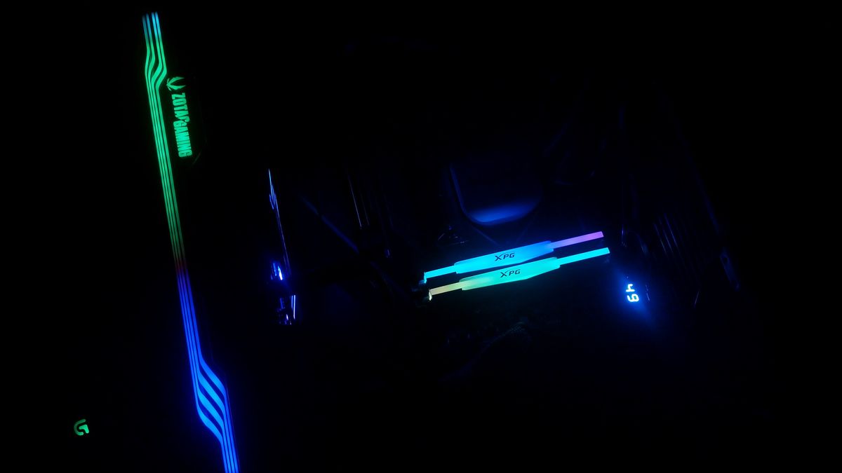 Moduły pamięci XPG Lancer RGB.
