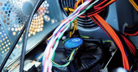 Windows 10 1909 – wymagania. Microsoft opublikował listę zgodnych procesorów