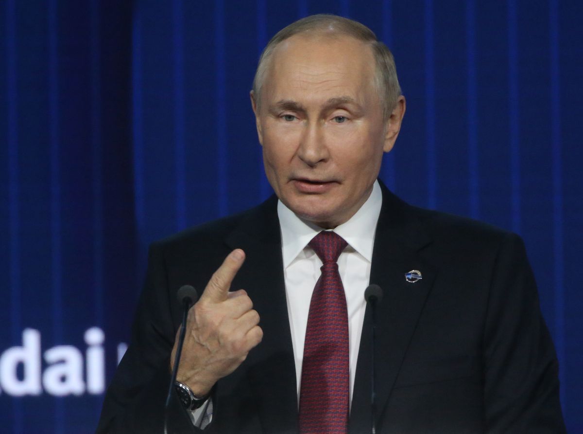Władimir Putin na forum Klubu Wałdajskiego mówił w czwartek m.in. o rzekomych prowokacjach Zachodu (Photo by Contributor/Getty Images)