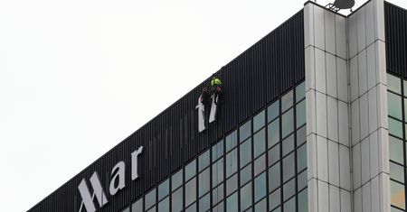 Znika szyld z hotelu "Mariott". Będzie nowa nazwa