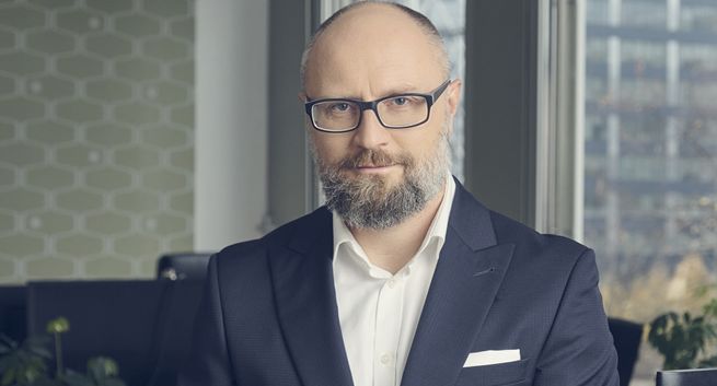 Hubert Kifner dyrektorem biura relacji zewnętrznych w Provident Polska