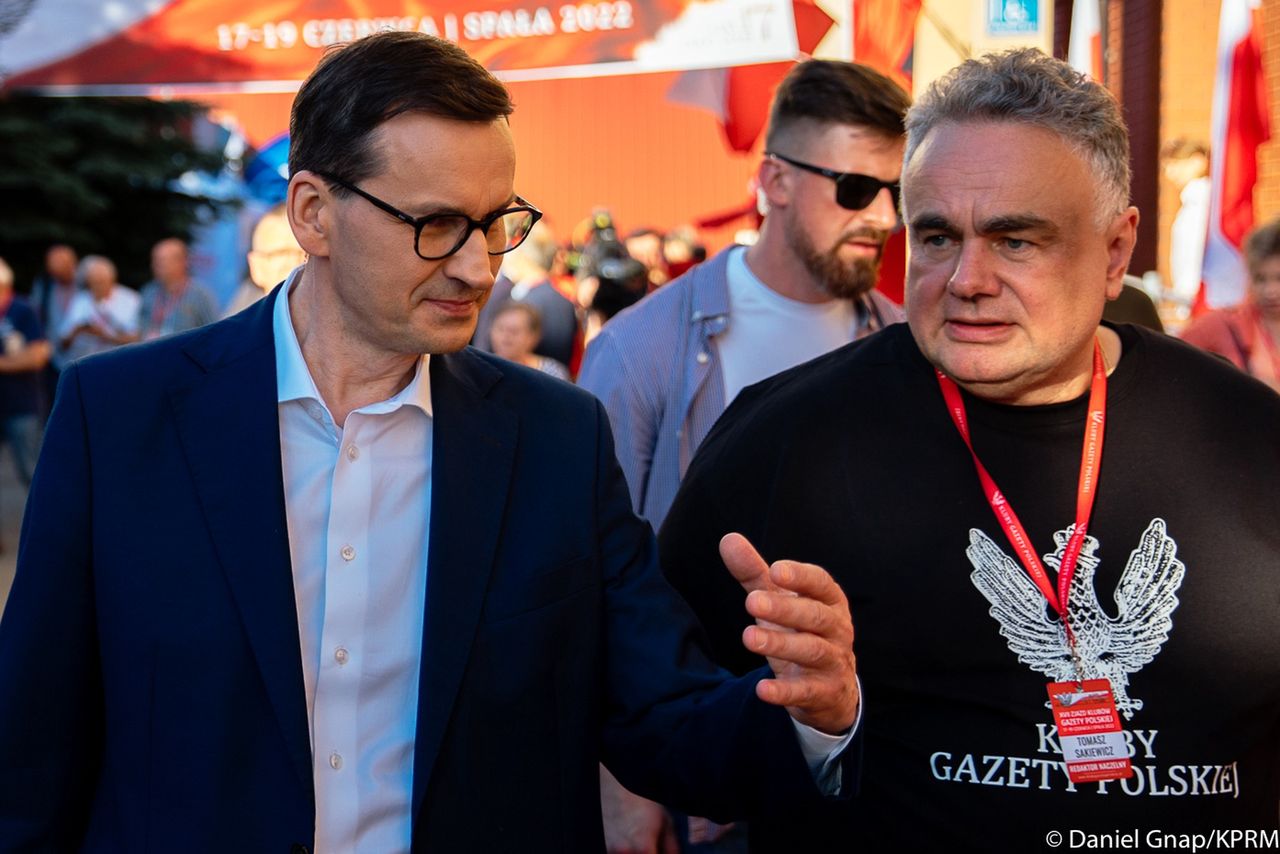 TV Republika oazą niezależnych mediów? Sprawdziliśmy jej powiązania