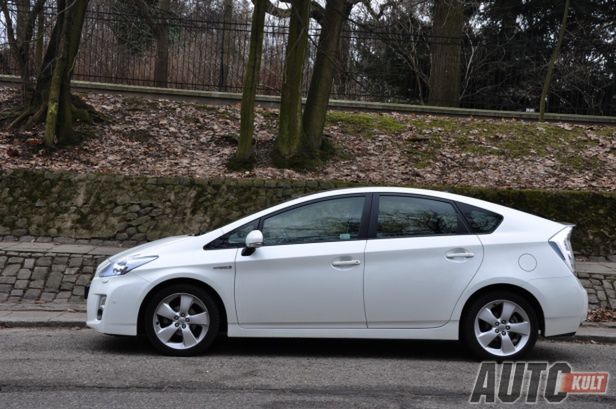 Toyota Prius HSD 2011
