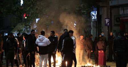 Grecja. Policjant postrzelił romskiego nastolatka. W kraju wybuchły protesty
