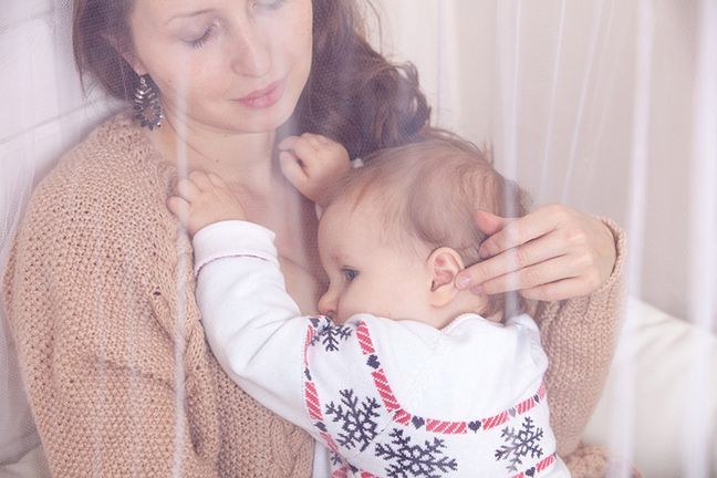 Jędrne piersi sugerują, że kobieta będzie dobrą matką dla przyszłych dzieci