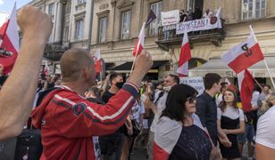 Makowski: "Tematy zastępcze. Tak w Polsce 'pokonujemy' koronawirusa" [OPINIA]