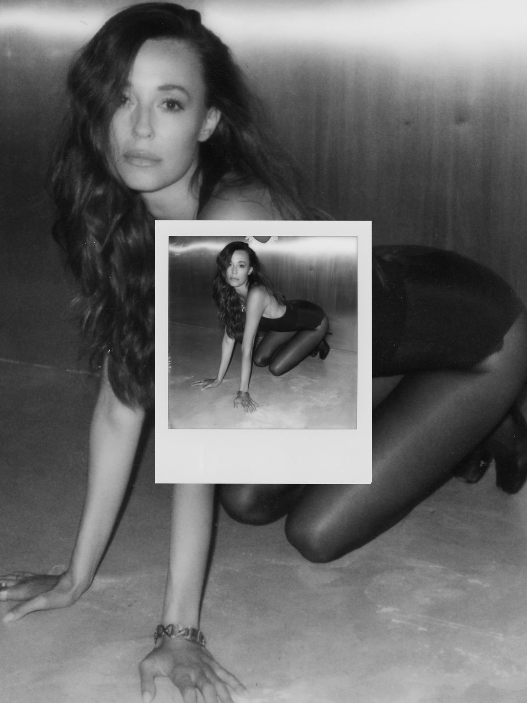 Izabella Krzan w sensualnej pozie