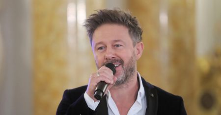 Andrzej Piaseczny dokonał coming outu. "Mówię o tym z uśmiechem"