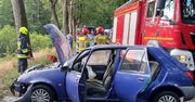 Wjechał autem w drzewo. Powód szokuje