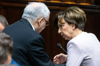 Emerytury stażowe. Realna obietnica? "PiS specjalnie nie podało szczegółów"