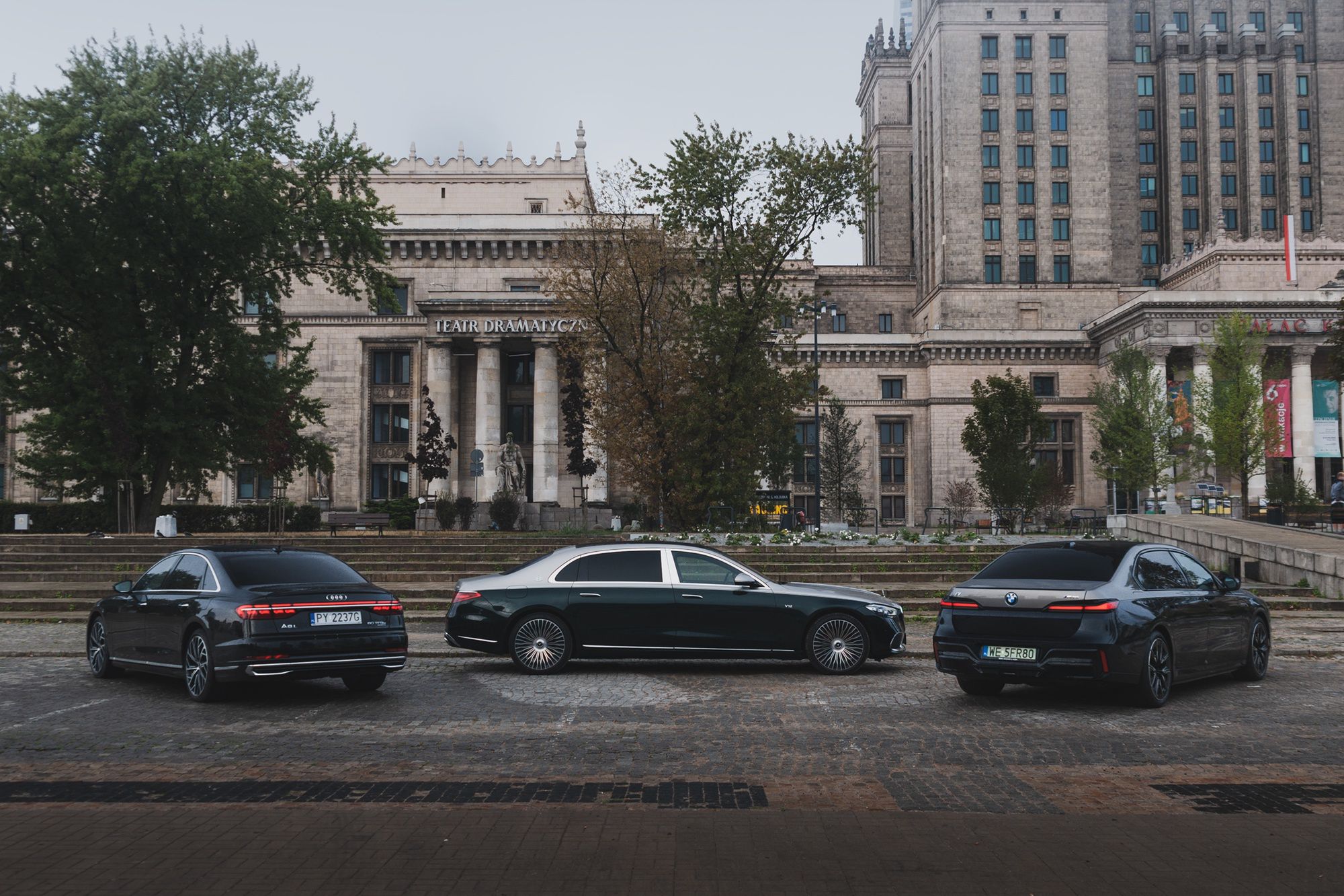 Audi A8 kontra BMW i7 kontra Mercedes-Maybach klasy S