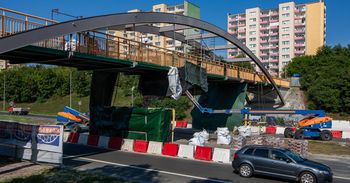 Częstochowa: Remont kładki nad al. Jana Pawła II na półmetku