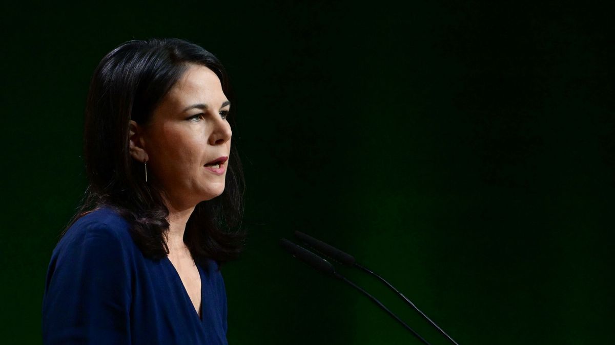 Temporary
German Foreign Minister Annalena Baerbock speaks during an extraordinary federal delegate conference in Berlin on January 26, 2025, ahead of parliamentary elections. (Photo by Tobias Schwarz / AFP)
TOBIAS SCHWARZ