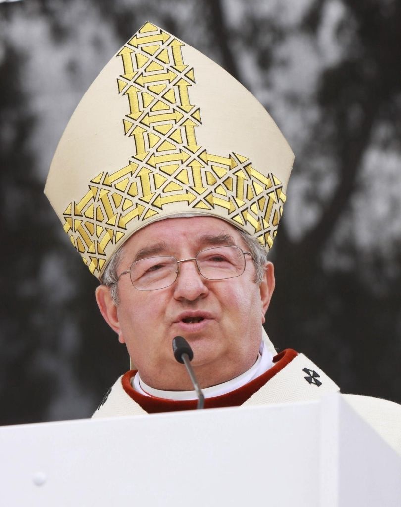 Abp Sławoj Leszek Głódź przechodzi na emeryturę