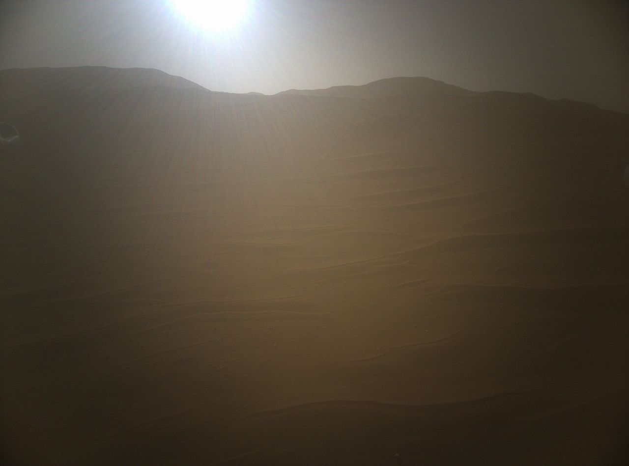 Tak wygląda poranek na Marsie.