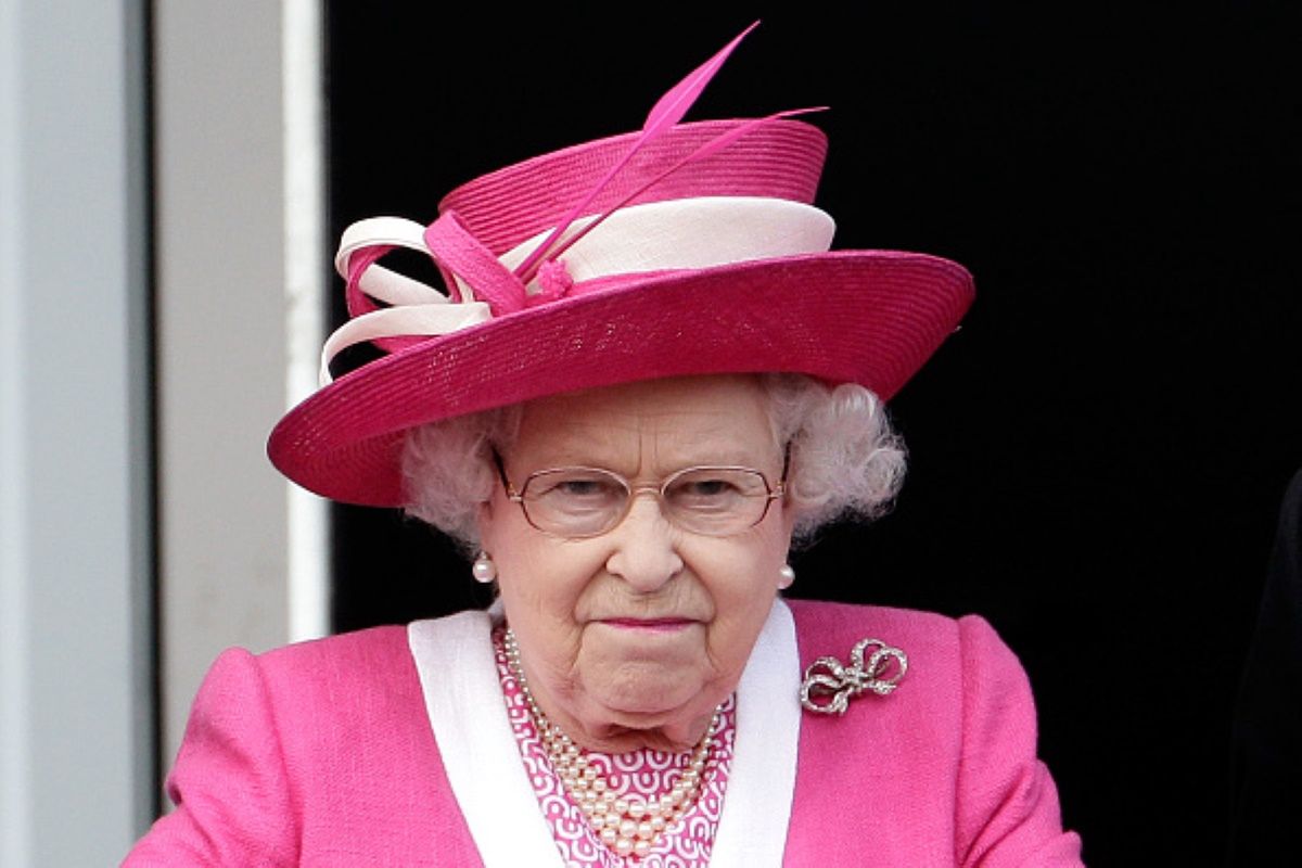 Królowa zdecydowała, kogo wykluczy z obchodów 70. rocznicy jej panowania