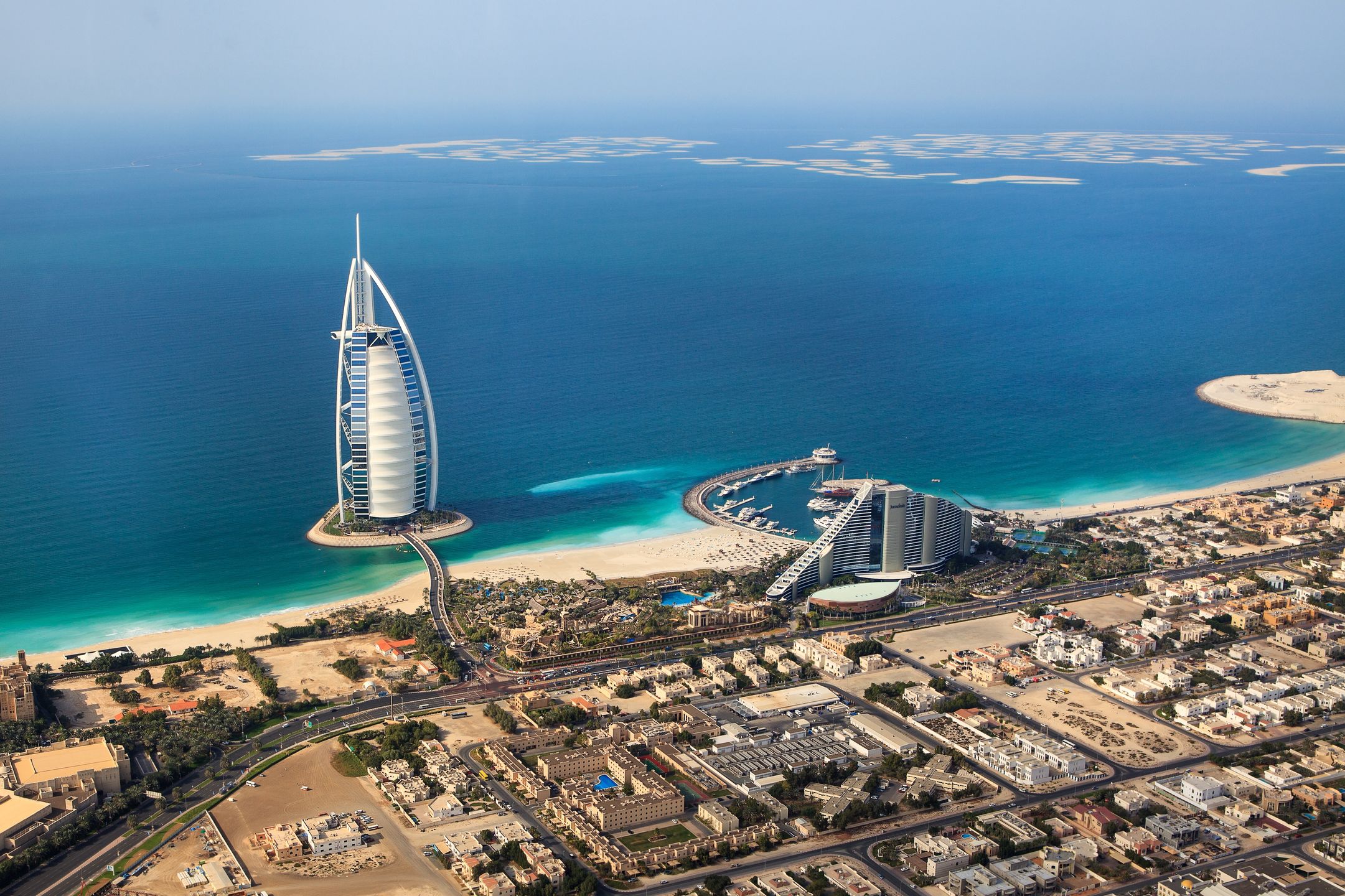 Zjednoczone Emiraty Arabskie to nie tylko Dubaj